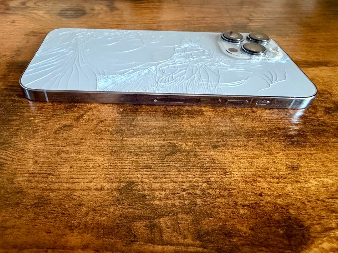 スマートフォン本体 iPhone13pro max 512