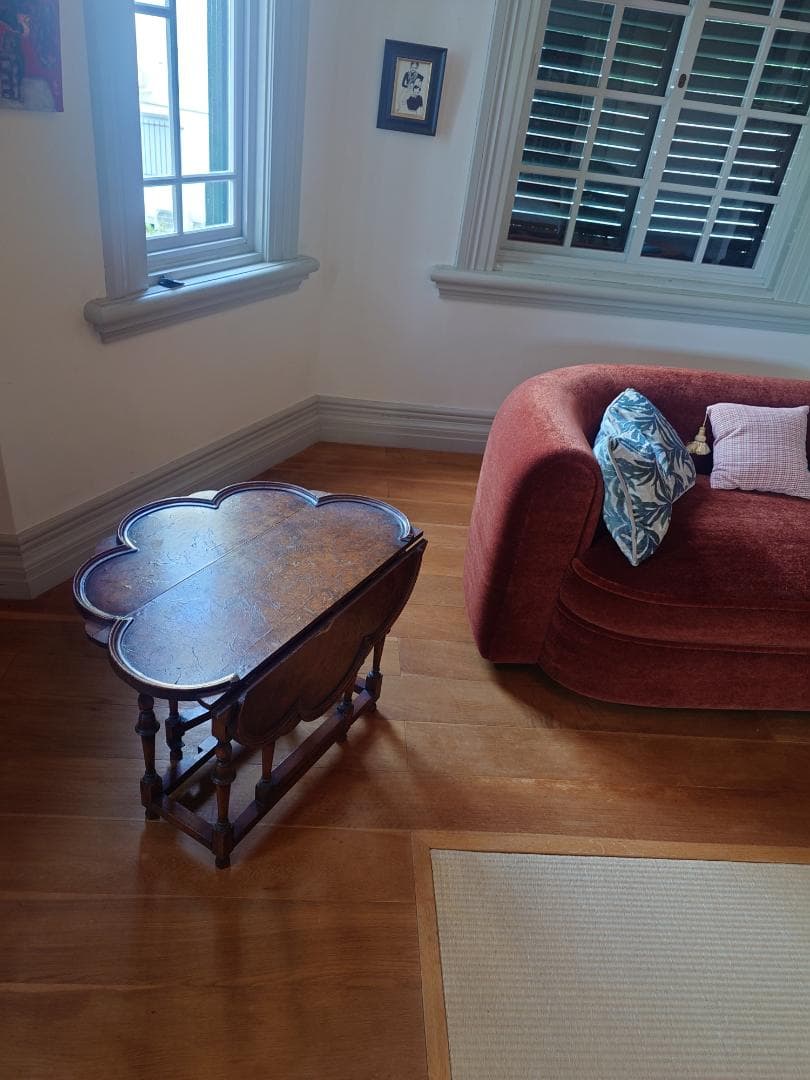 仏のアンティーク　ゲートレックのコーヒーテーブル（最終価格）