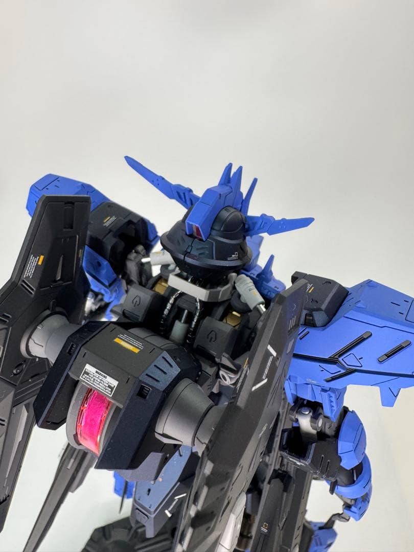 【大幅値下げ】MG 1/100 ガンダムヴィダール【塗装済み完成品】