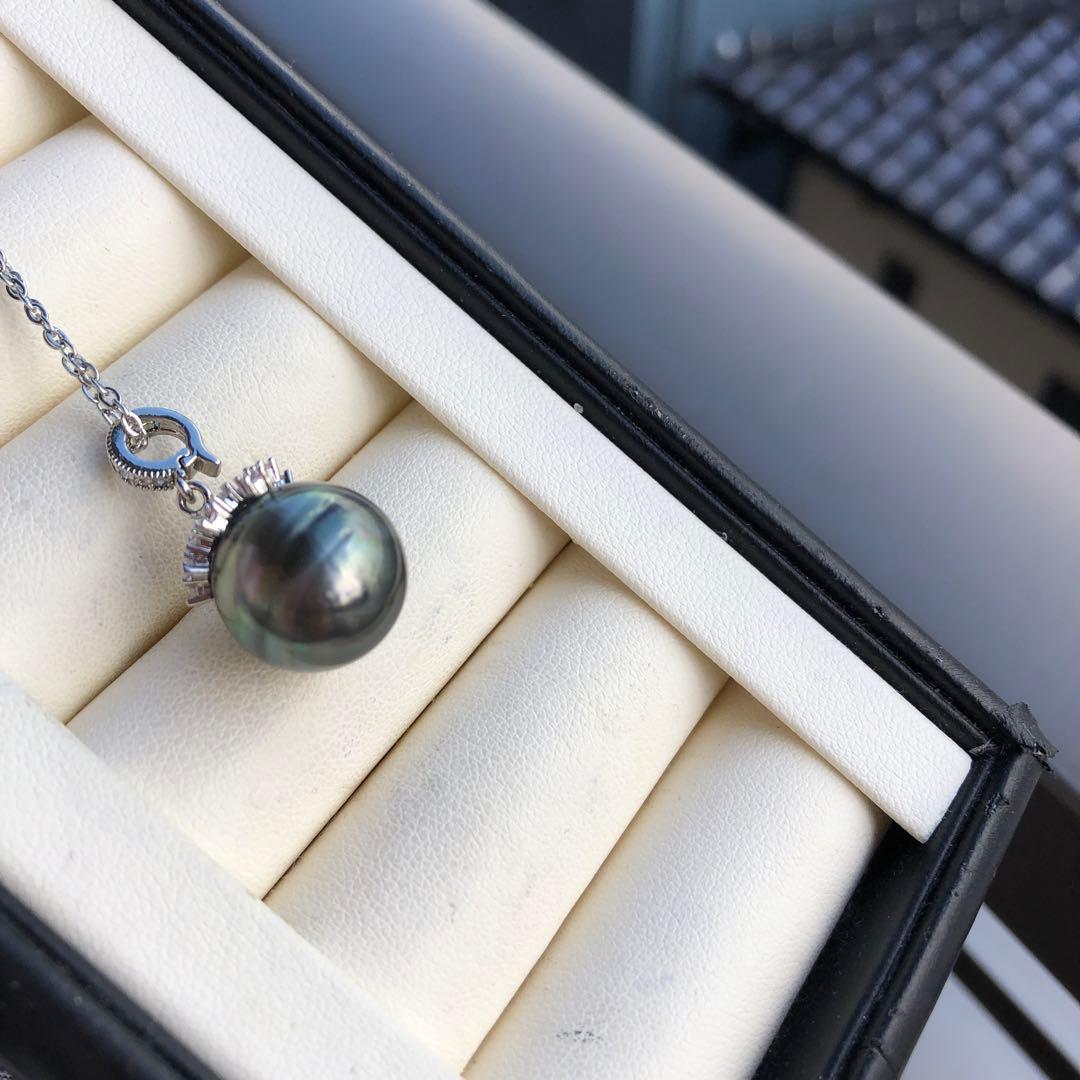 年末感謝価格　特大　黒蝶真珠ネックレス　タヒチ産