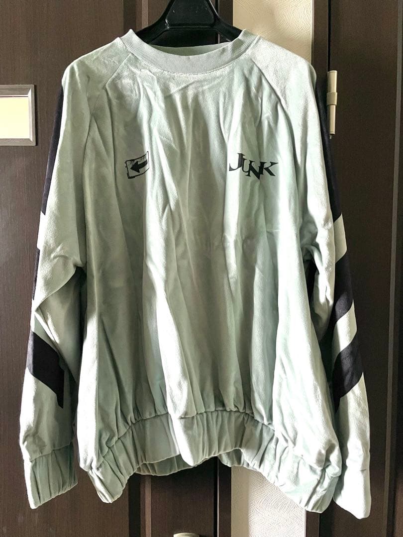 米津玄師　ベロアプルオーバーМサイズ