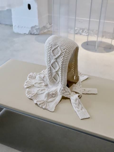 【yuki fujisawa】襟付きバラクラバ 白　ユキフジサワ