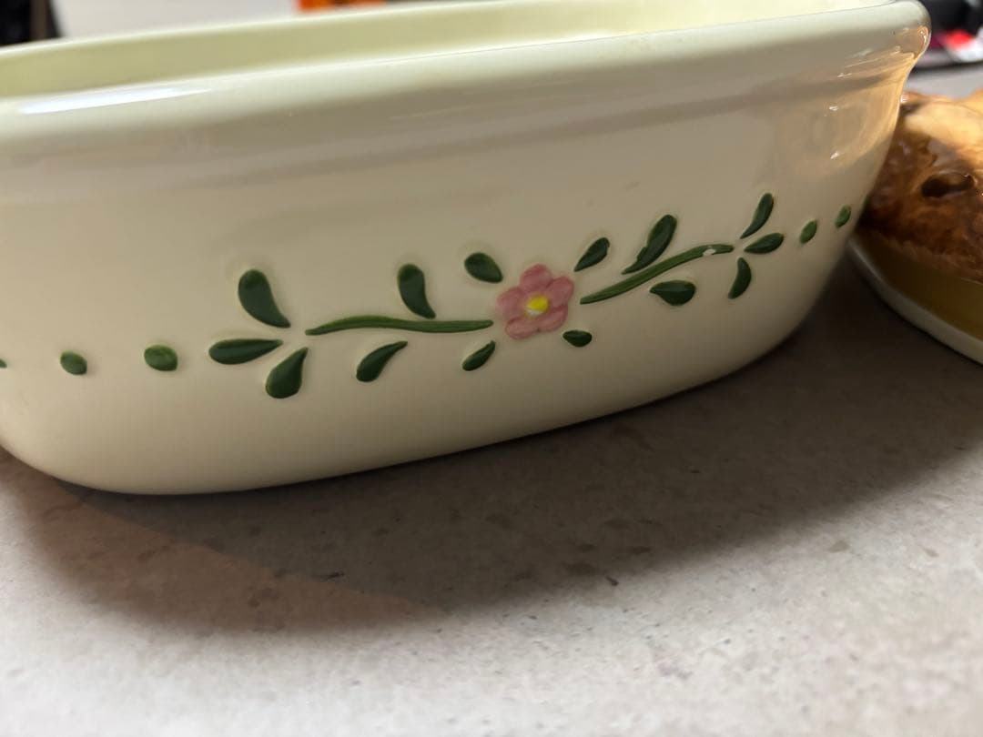 魔女の宅急便　ニシンのパイ　クッキージャー　ジジ付き　[難有り]