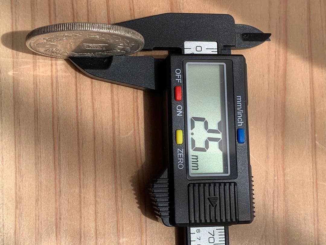 明治時代 一円銀貨 龍デザイン明治26年