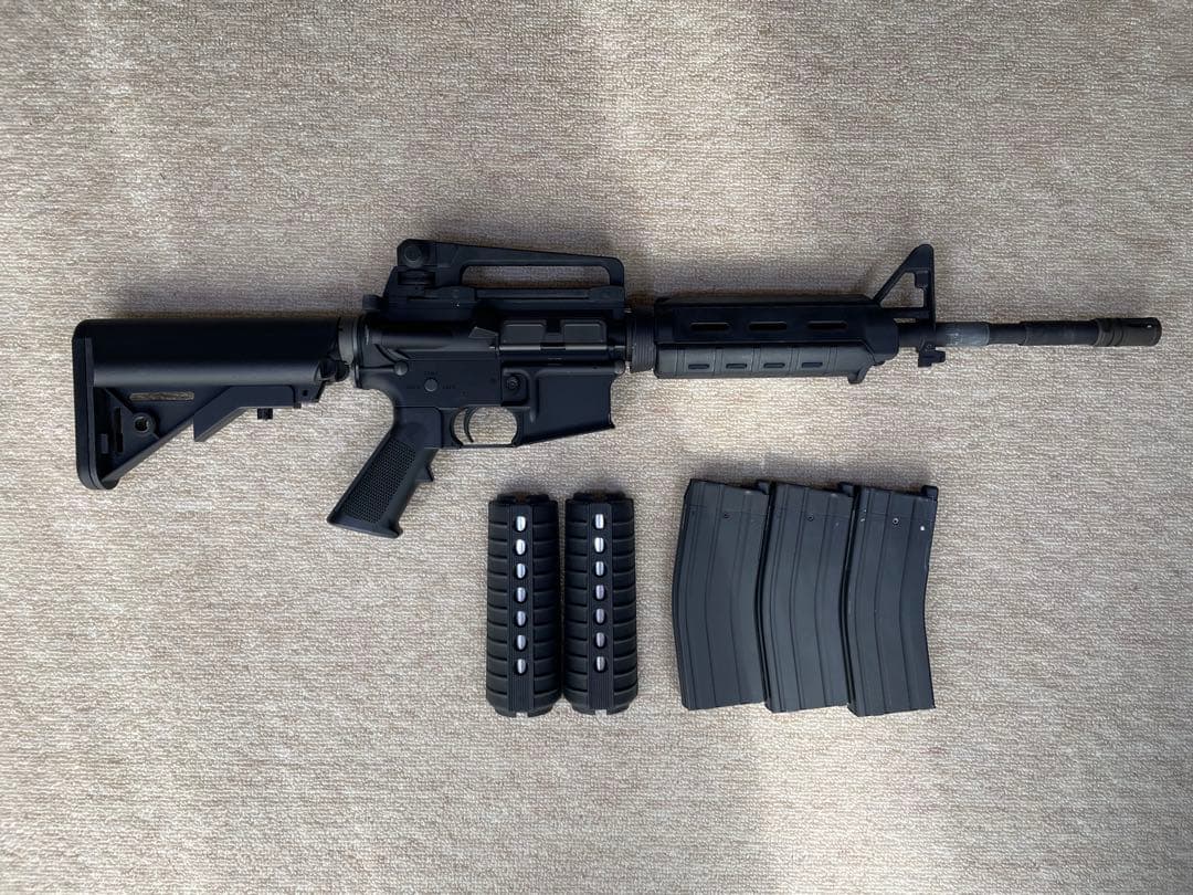 KSC M4ガスガン ブラック マガジン付き