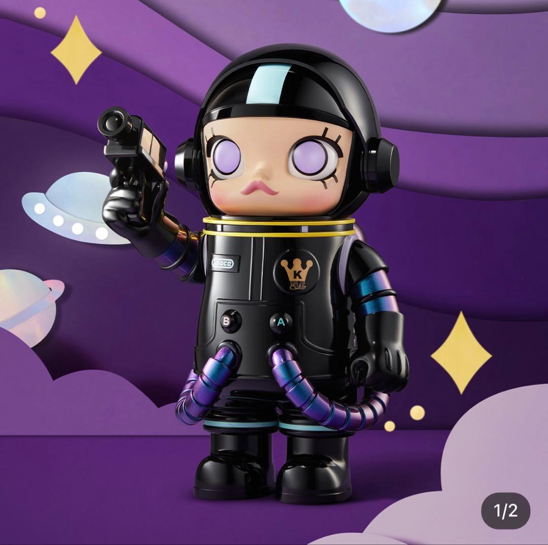 ポップマート MEGA SPACE MOLLY 400% EREBUS【新品】