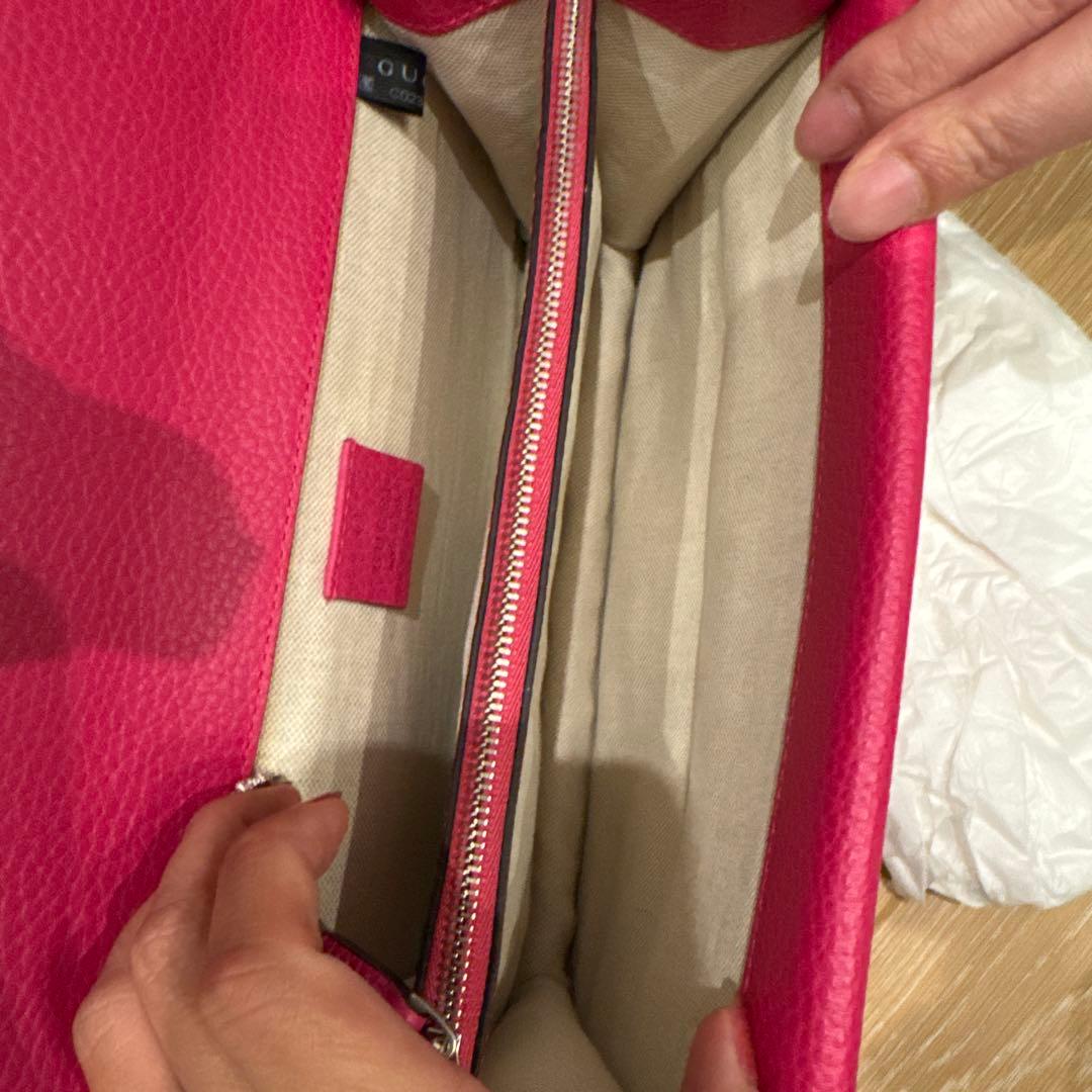 GUCCI ピンク ハンドバッグ