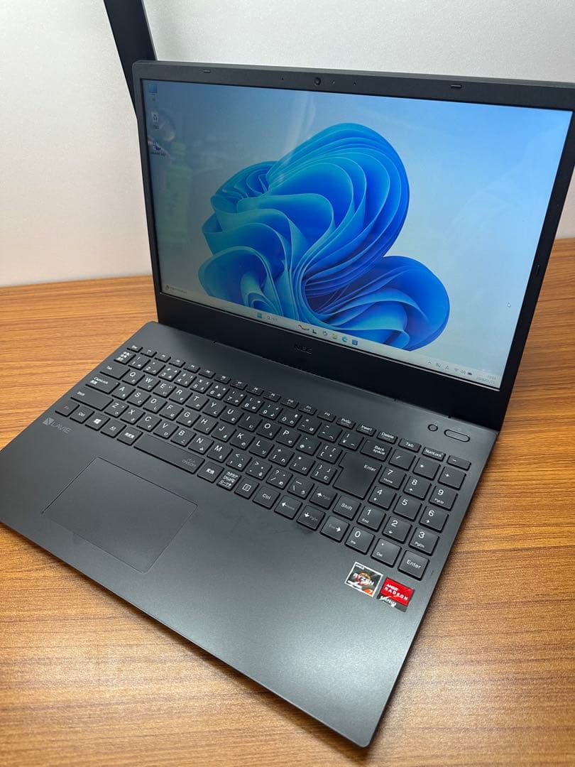 Windowsノート本体 NEC LAVIE Direct N15 Ryzen 7 4700 8/512