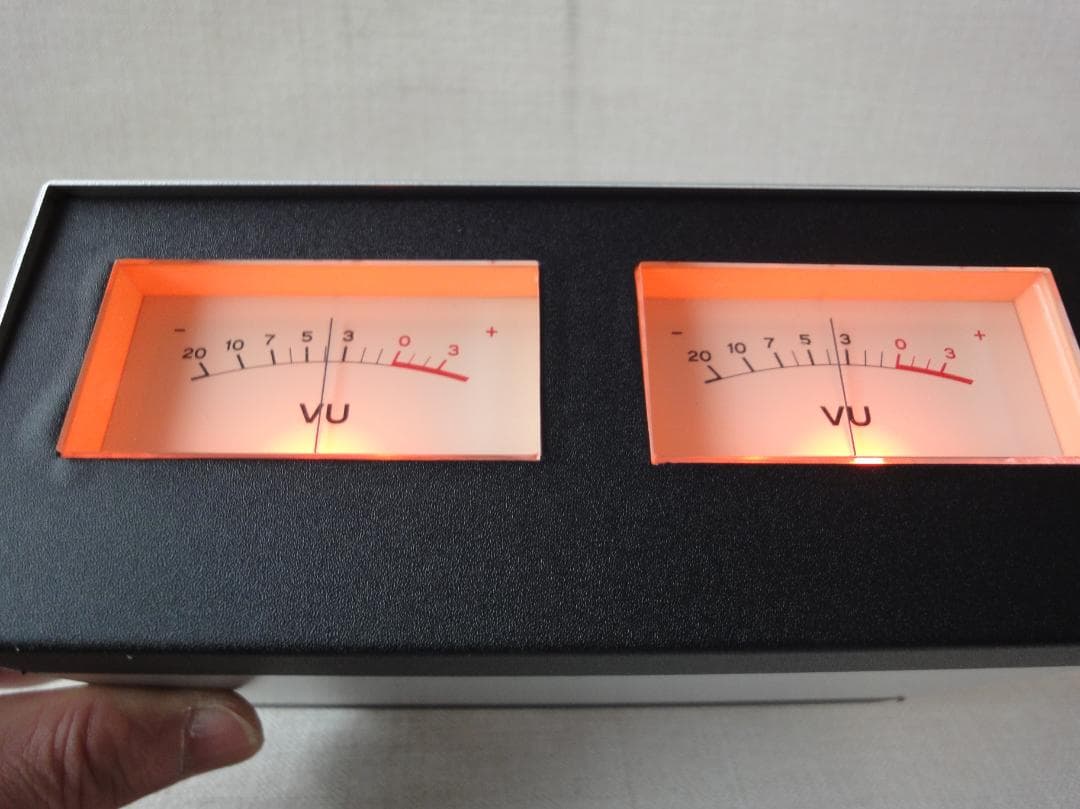 自作ステレオVUメーター192号機（TEACワイドタイプ大型）